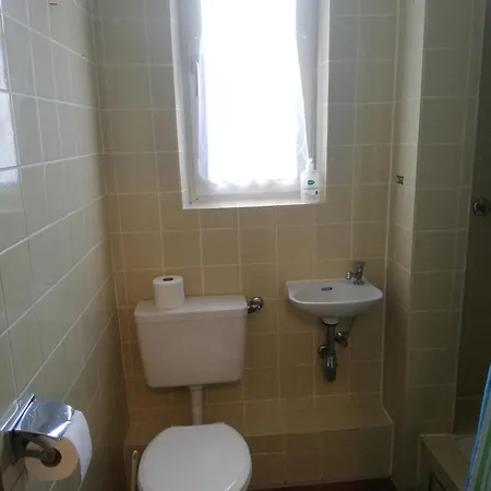 Gastehaus Heigeleshof Bed & Breakfast 2*