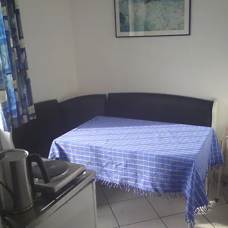 Bed & Breakfast Gaestehaus Heigeleshof