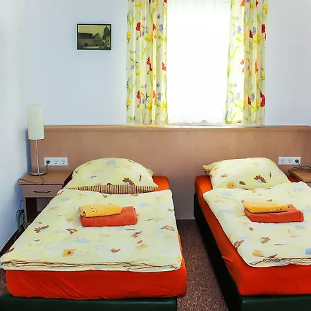 Gaestehaus Heigeleshof Bed & Breakfast